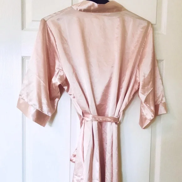 PRETTY ROBES Pink Satin Robe - Picture 12 of 14